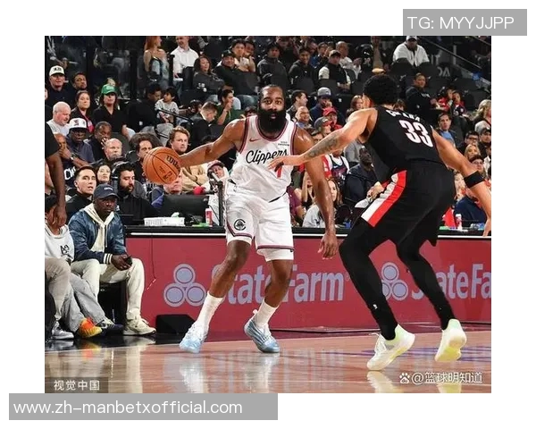 快船第三节发力哈登狂砍14分小卡贡献10分助队净胜11分